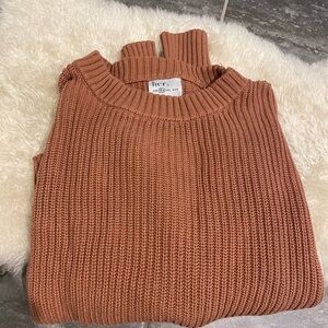 Pinky brown fishermen crew neck